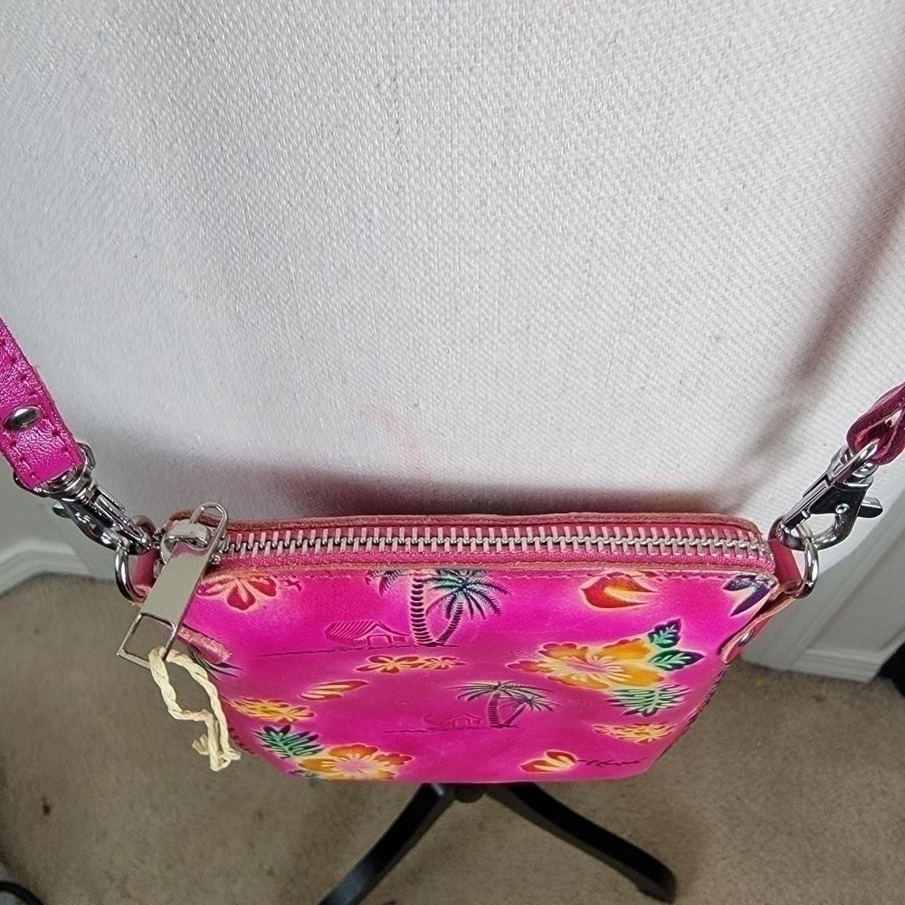 Pink tooled leather crossbody purse floral - Picture 4 of 8